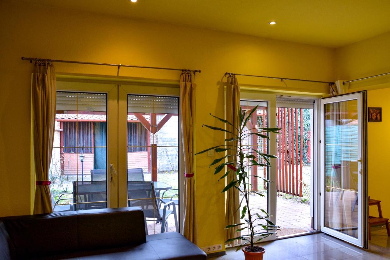 Afrodite Apartmanhaz Έγκερ Εξωτερικό φωτογραφία