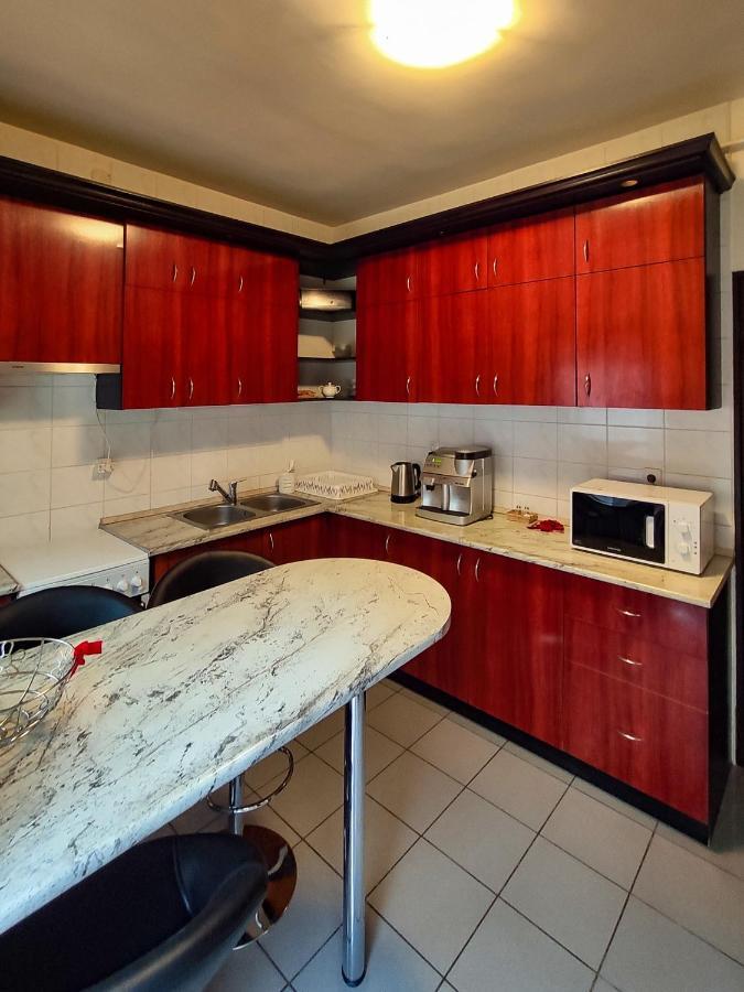 Afrodite Apartmanhaz Έγκερ Εξωτερικό φωτογραφία
